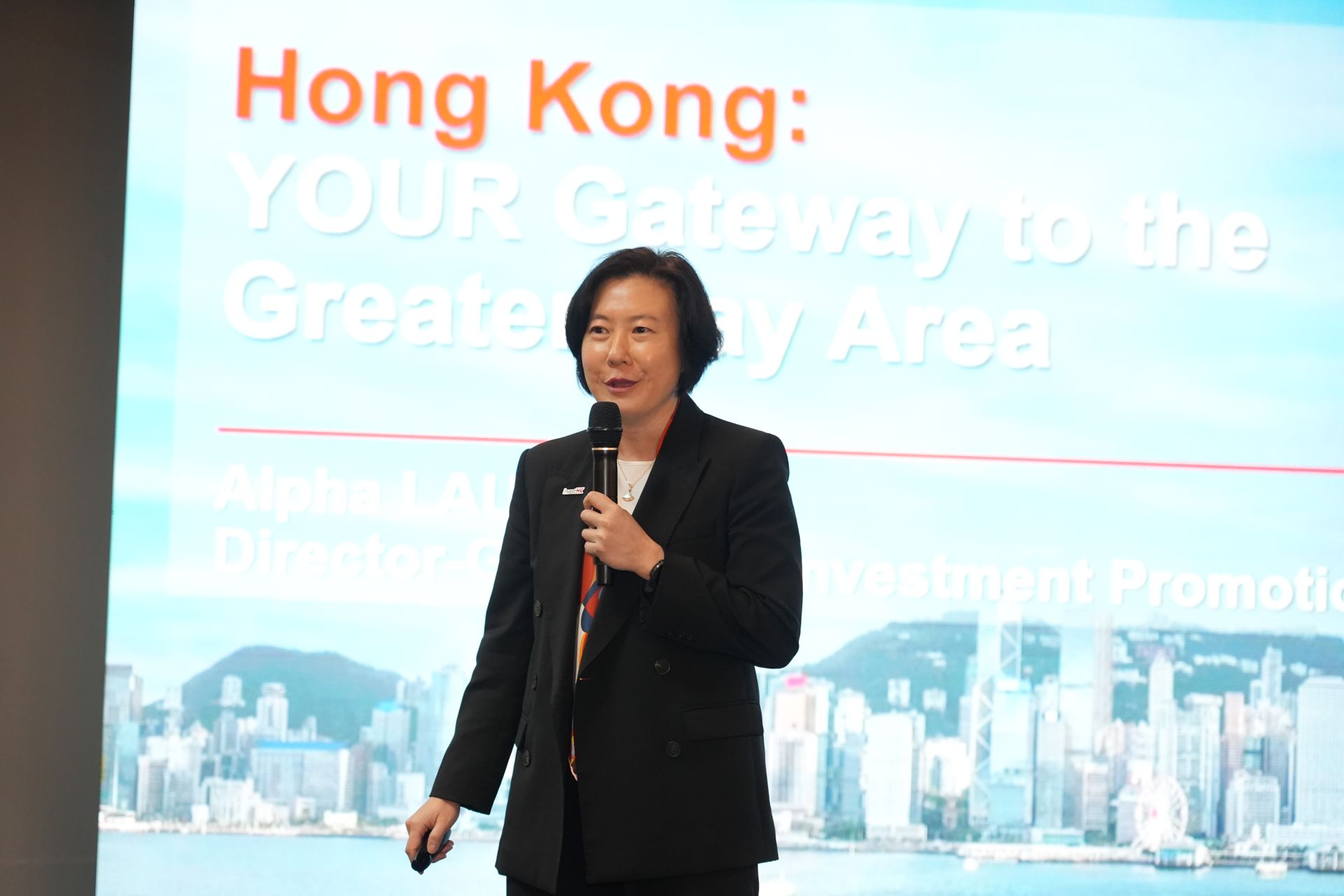 The Director-General of Investment Promotion at InvestHK, Ms Alpha Lau, delivering her keynote address.